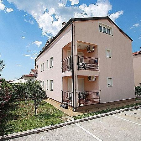 Apartment Bilic With Balcony Poreč Exterior foto
