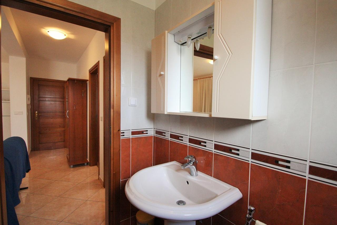Apartment Bilic With Balcony Poreč Exterior foto