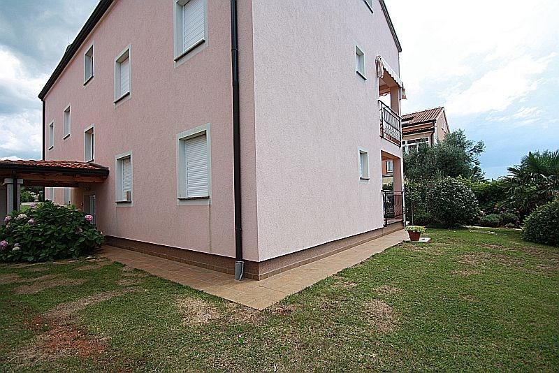 Apartment Bilic With Balcony Poreč Exterior foto