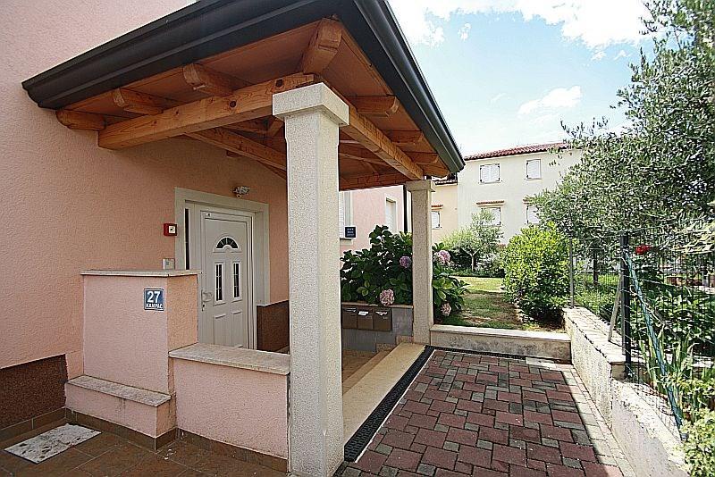 Apartment Bilic With Balcony Poreč Exterior foto